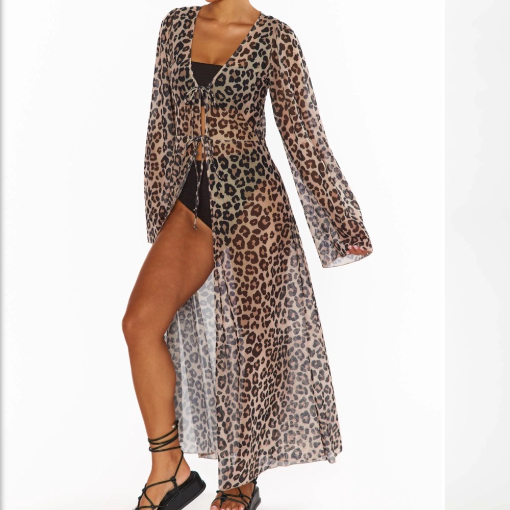Jet Setter Robe